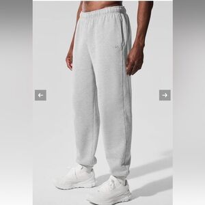 ALO Yoga Accolade Sweatpant Jogger Pants Fleece Athletic Heather Grey XL NWT NEW